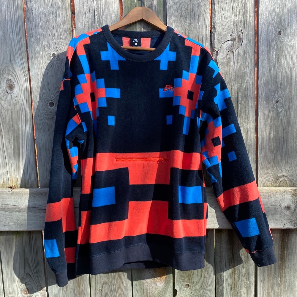 Nike Sb Fleece Crewneck w/ matching socks